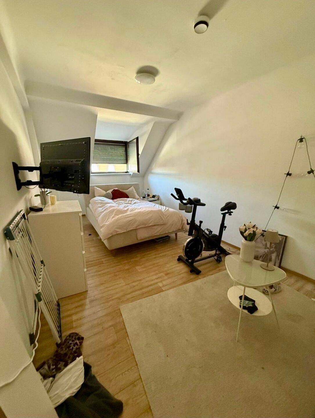 Helle 4-ZKB Wohnung in Saarbrücker City – Ursulinenstr. 18, 66111 Saarbrücken – Vorschaubild 2
