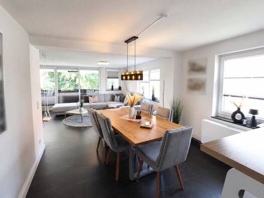 Einfamilienhaus zum Kauf 389.000 € 9 Zimmer 200 m² 353 m² Grundstück Söhre Diekholzen 31199