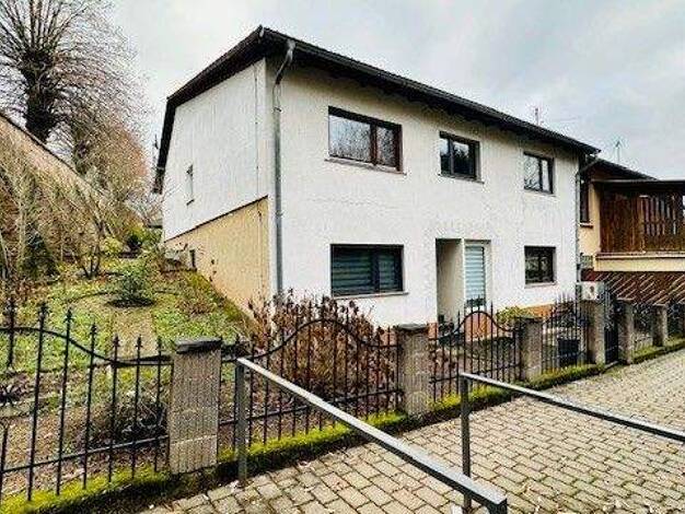 Einfamilienhaus zum Kauf 349.000 € 8 Zimmer 274 m² 359 m² Grundstück Nalbach 66809