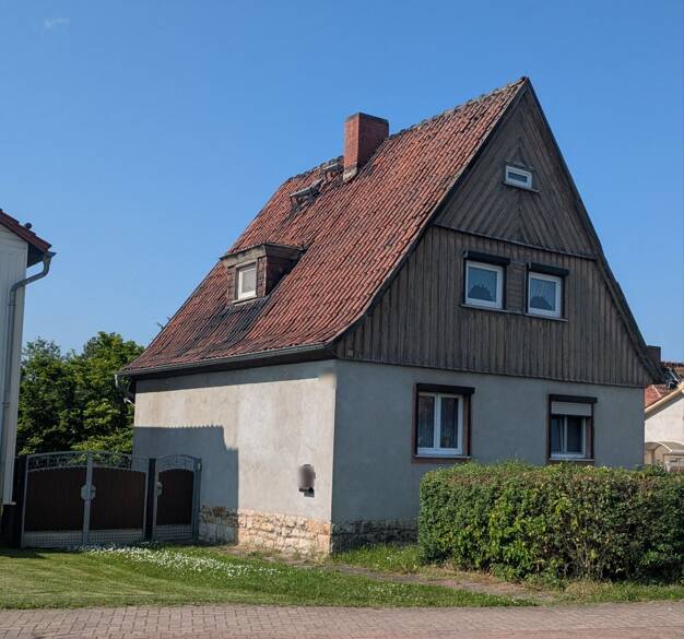 Einfamilienhaus zum Kauf 70.000 € 7 Zimmer 98 m² 600 m² Grundstück Bleicherode 99752