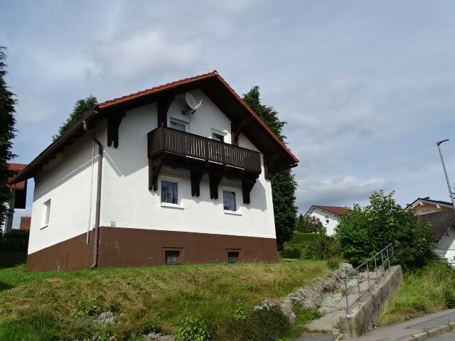 Einfamilienhaus zum Kauf 139.000 € 5 Zimmer 89 m²<br/>Wohnfläche 478 m²<br/>Grundstück Riedlhütte Reichenberg b Riedlhütte 94566