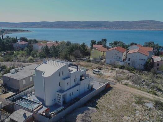 Haus zum Kauf 830.000 € 11 Zimmer 377 m² Starigrad