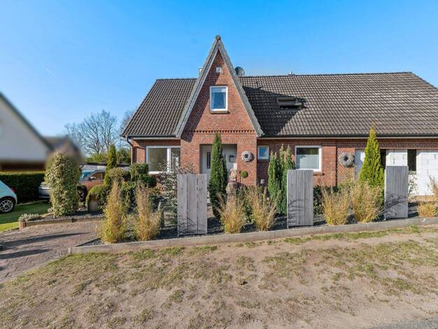 Doppelhaushälfte zum Kauf 349.000 € 6 Zimmer 103,6 m² 503 m² Grundstück Boostedt 24598