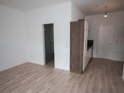 Studio zur Miete 590 € 1,5 Zimmer 30,9 m² EG frei ab sofort Freisinger Straße 78 Schwaig Oberding 85445