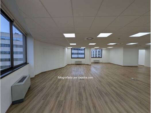 Ladenfläche zur Miete 1.898 € 146 m² Verkaufsfläche frederic mompou 3 Sant Just Desvern 08960