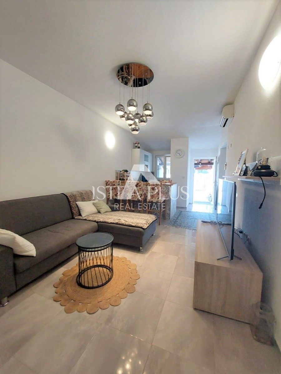 Haus zum Kauf 350.000 € 2 Zimmer 103 m²<br/>Wohnfläche Porec center