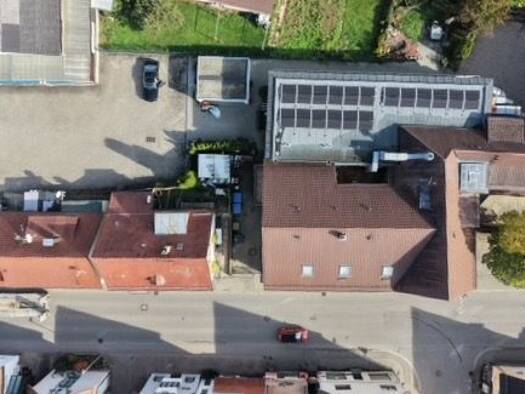 Hotel zum Kauf 1.699.000 € 17 Zimmer 34 Betten 400 m² Gastrofläche 1.560 m² Grundstück Holzgerlingen 71088
