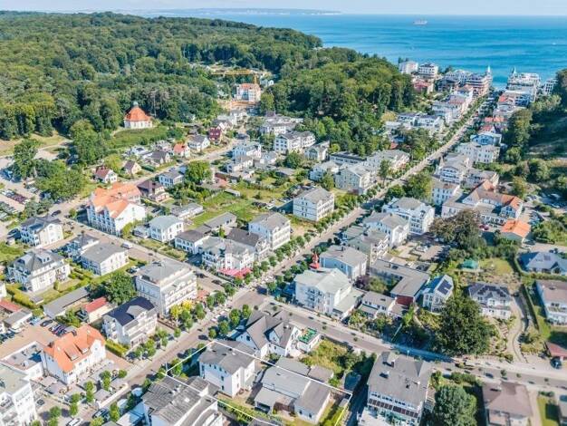 Mehrfamilienhaus zum Kauf provisionsfrei 1.650.000 € 14 Zimmer 435 m² 995 m² Grundstück Sellin 18586