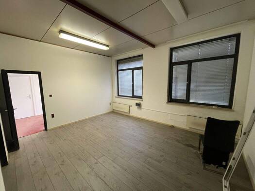 Bürofläche zur Miete provisionsfrei 30 m² Bürofläche Im Gewerbepark 1 Hunderdorf 94336