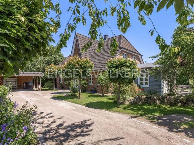 Einfamilienhaus zum Kauf 795.000 € 7 Zimmer 171,6 m² 1.064 m² Grundstück frei ab 01.07.2026 Bargfeld-Stegen 23863