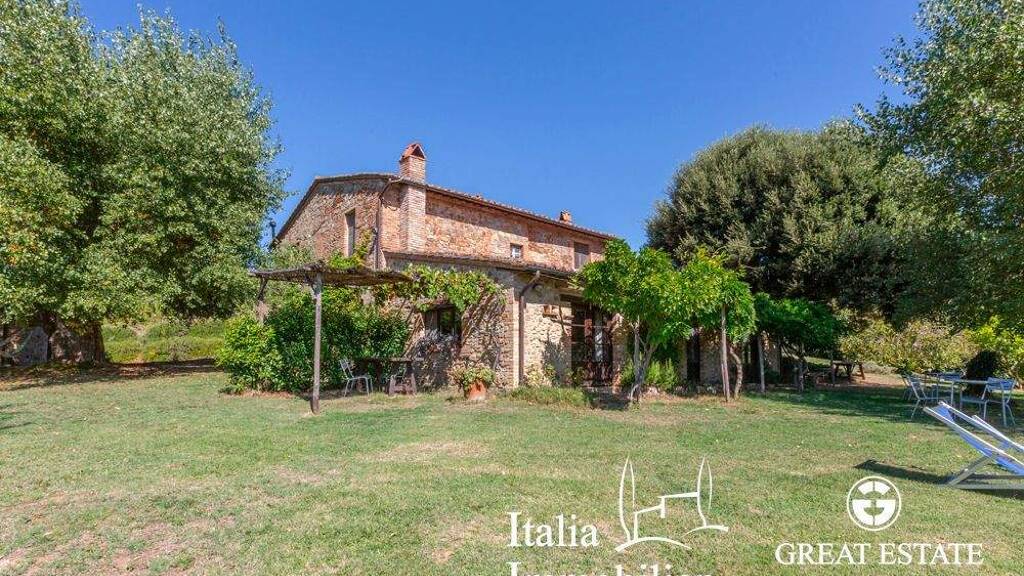 Bauernhaus zum Kauf 870.000 € 16 Zimmer 323 m² 50.160 m² Grundstück Citta' Della Pieve 06062