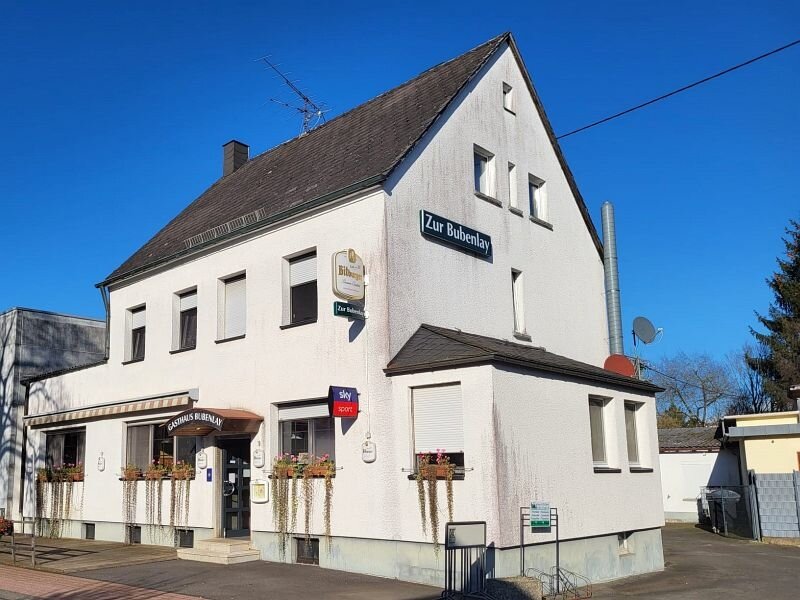 Einfamilienhaus zum Kauf 295.000 € 9 Zimmer 290 m²<br/>Wohnfläche 592 m²<br/>Grundstück Gillenfeld 54558