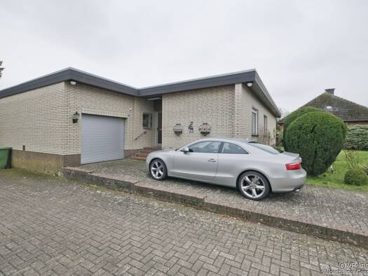 Einfamilienhaus zum Kauf 270.000 € 3 Zimmer 125 m² 648 m² Grundstück Wildeshausen 27793