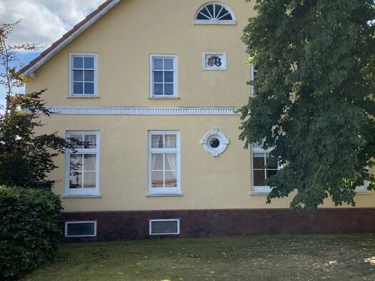 Wohnung zur Miete 590 € 3 Zimmer 150 m² Hamswehrum Krummhörn 26736