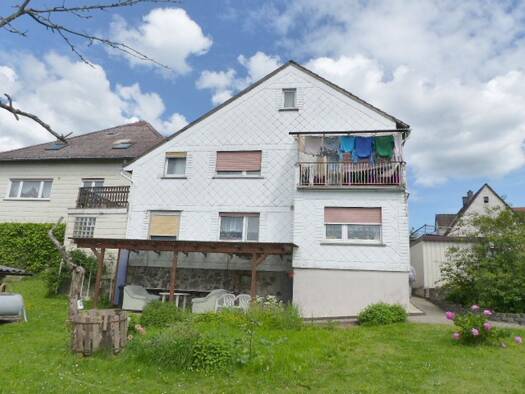 Einfamilienhaus zum Kauf 285.000 € 10 Zimmer 260 m² 2.118 m² Grundstück frei ab sofort Stangenrod Grünberg 35305