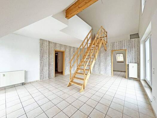 Wohnung zur Miete 600 € 2 Zimmer 93 m² Schladern Windeck 51570