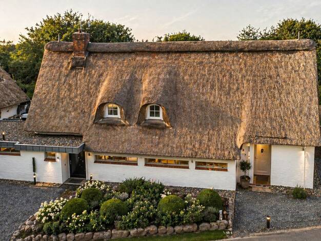 Haus zum Kauf provisionsfrei 1.425.000 € 7,5 Zimmer 182 m² 404 m² Grundstück Westmarken 54 Sankt Peter-Ording 25826