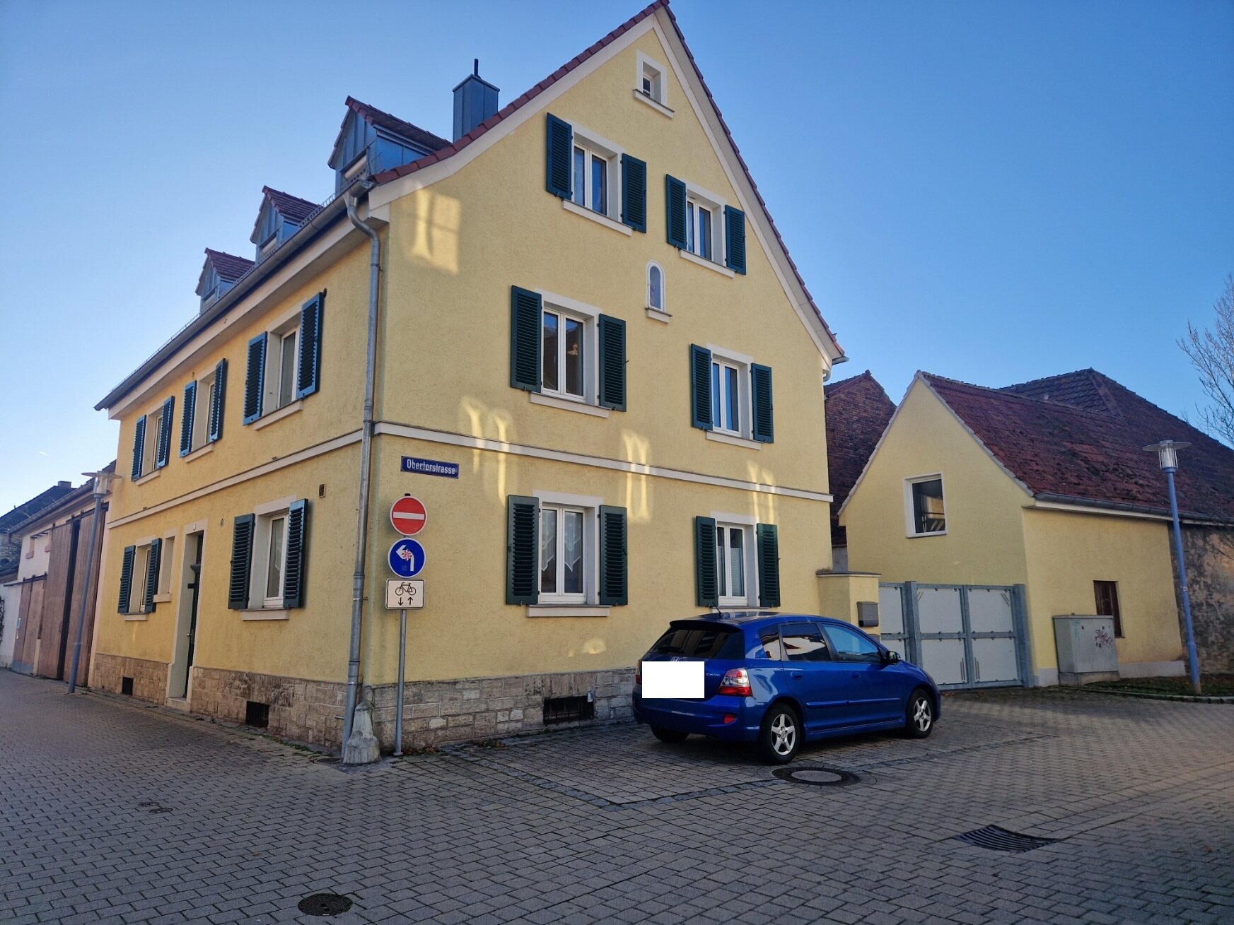 Wohnung zur Miete 680 € 3 Zimmer 82 m²<br/>Wohnfläche 1.<br/>Geschoss ab sofort<br/>Verfügbarkeit Rottendorf 97228