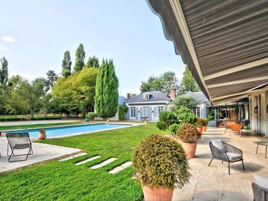 Haus zum Kauf 11.000.000 € 640 m² 43.000 m² Grundstück Notre Dame Versailles 78000