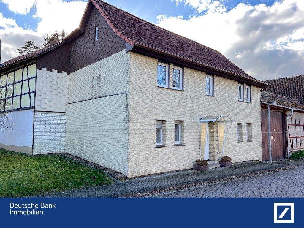 Einfamilienhaus zum Kauf provisionsfrei 63.000 € 7 Zimmer 180 m²<br/>Wohnfläche 6.191 m²<br/>Grundstück Hohenbergen Nottertal-Heilinger Höhen 99994