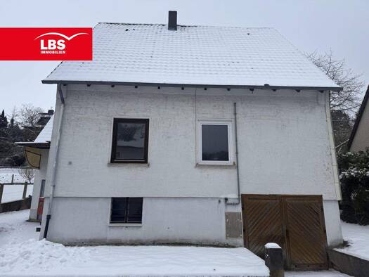 Mehrfamilienhaus zum Kauf 58.000 € 6 Zimmer 107 m² 591 m² Grundstück frei ab sofort Langenholzen Alfeld 31061