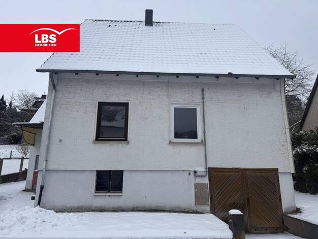 Mehrfamilienhaus zum Kauf 58.000 € 6 Zimmer 107 m² 591 m² Grundstück frei ab sofort Langenholzen Alfeld 31061
