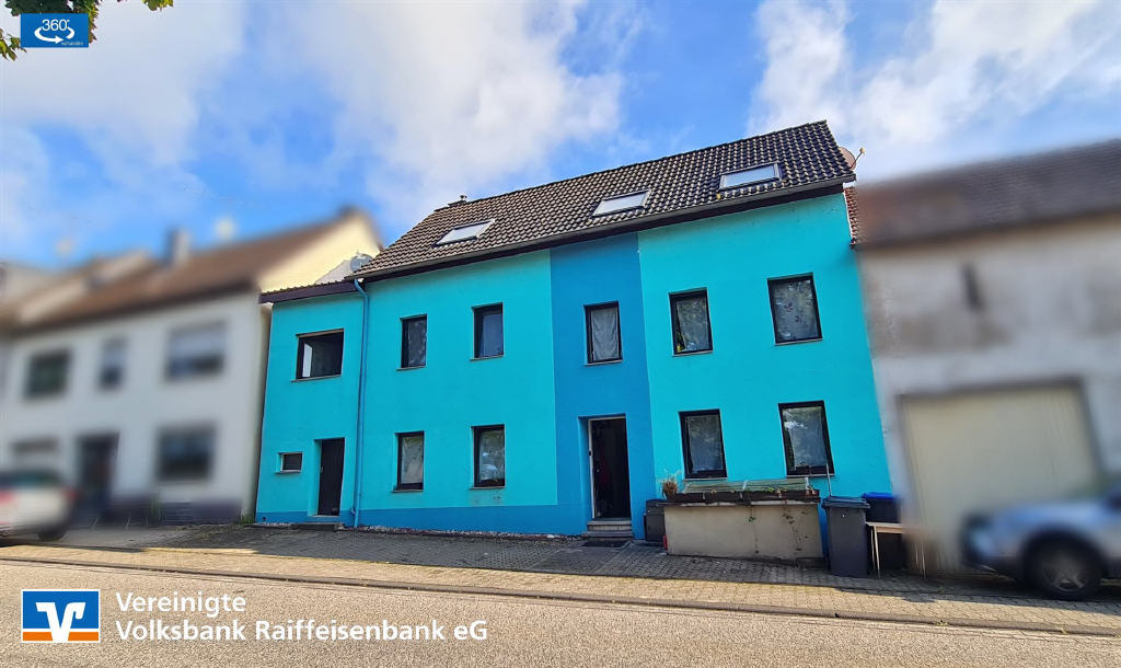 Reihenmittelhaus zum Kauf 109.000 € 5 Zimmer 138 m²<br/>Wohnfläche 382 m²<br/>Grundstück Kinderbeuern Kinderbeuern 54538