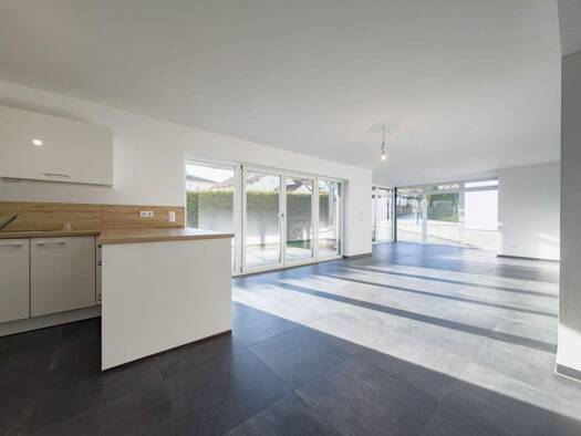 Wohnung zum Kauf 465.000 € 3 Zimmer 123,2 m² EG Grubweg Passau 94034