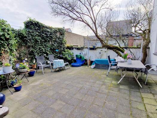 Mehrfamilienhaus zum Kauf 255.000 € 10 Zimmer 222,4 m² 240 m² Grundstück Sterkrade-Mitte Sterkrade 46145