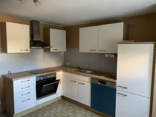 Wohnung zur Miete 1.250 € 6 Zimmer 145 m² Geschoss EG/2 frei ab sofort Durchhausen 78591