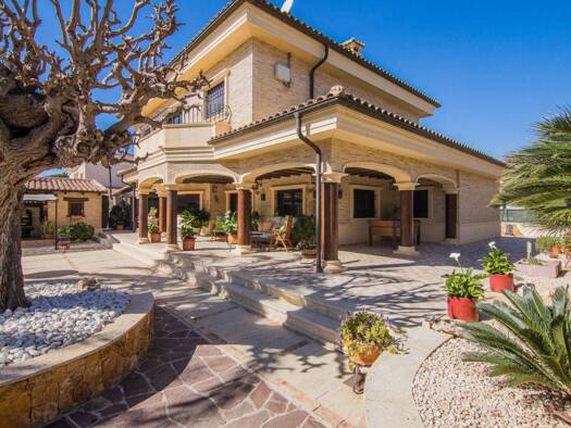Villa zum Kauf 895.000 € 5 Zimmer 679 m² 1.000 m² Grundstück Elx / Elche 03296