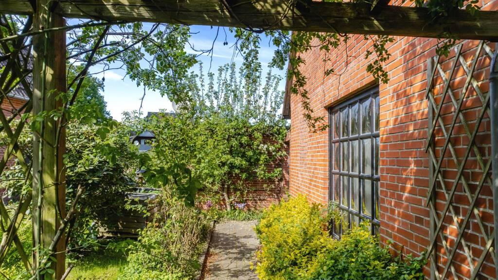 Einfamilienhaus zum Kauf 265.000 € 4 Zimmer 84 m² 836 m² Grundstück Fleckeby 24357