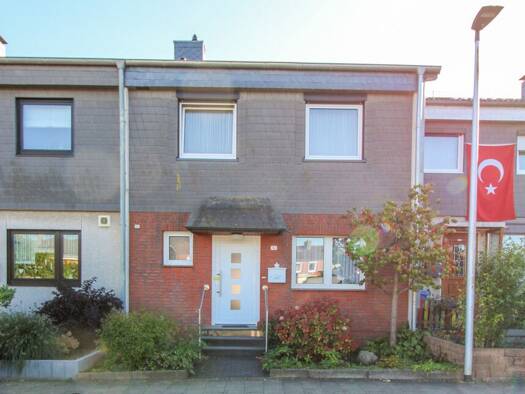 Reihenmittelhaus zum Kauf 189.000 € 4 Zimmer 105 m² 185 m² Grundstück Deichhorst Delmenhorst 27753