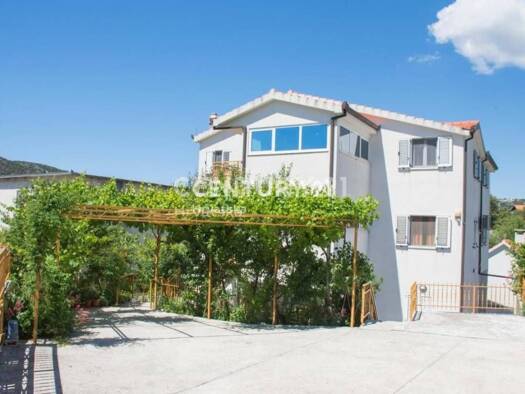 Haus zum Kauf 750.000 € 10 Zimmer 390 m² Marina