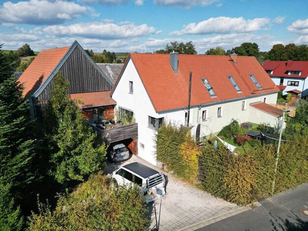 Bauernhaus zum Kauf 450.000 € 12 Zimmer 400 m² 2.000 m² Grundstück Röthenbach Arzberg 95659