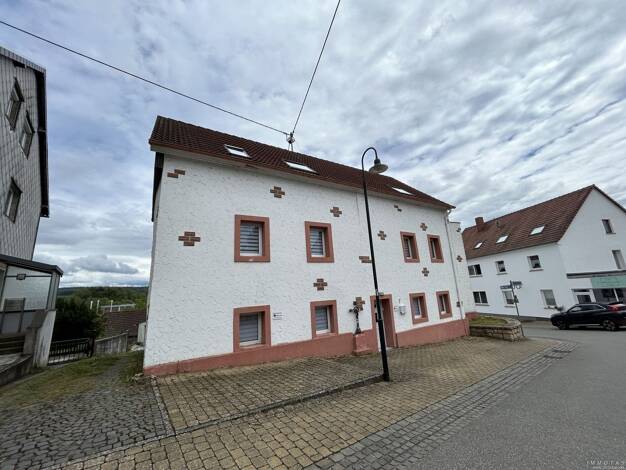 Mehrfamilienhaus zum Kauf 139.000 € 6 Zimmer 187 m² 204 m² Grundstück Gersheim Gersheim 66453