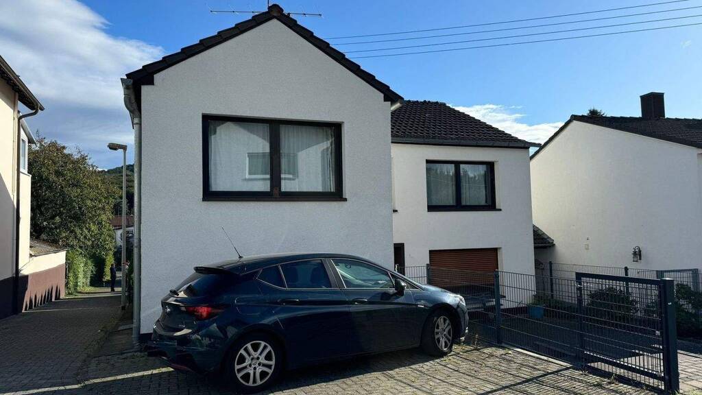 Immobilie in Königswinter - 2-Familienhaus in beliebter Wohnlage mit Ölbergblick in Königswinter-Thomasberg - Bild 2