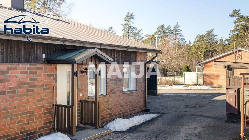 Reihenmittelhaus zum Kauf 210.000 € 5 Zimmer 135 m² 2.285 m² Grundstück Töyräspolku 3 Kotka 48400