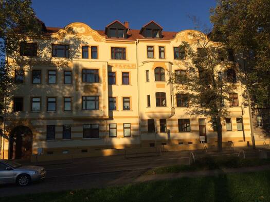 Wohnung zur Miete 516 € 3 Zimmer 86 m² Geschoss 1/4 frei ab 01.05.2026 Geußnitzer Straße 1 Zeitz 06712