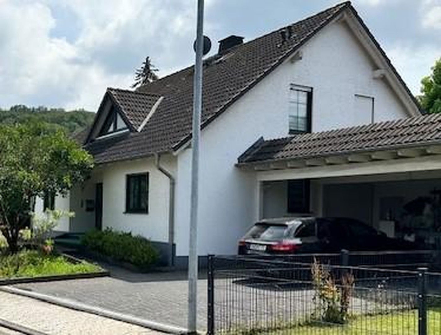 Einfamilienhaus zum Kauf provisionsfrei 635.000 € 7 Zimmer 180 m²<br/>Wohnfläche 1.004 m²<br/>Grundstück Oberbreisig Bad Breisig 53498