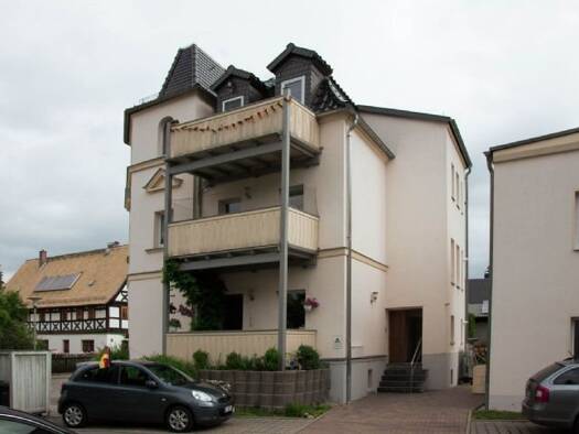 Wohnung zum Kauf als Kapitalanlage geeignet 89.990 € 4 Zimmer 89,4 m² Crossen Zwickau 08058