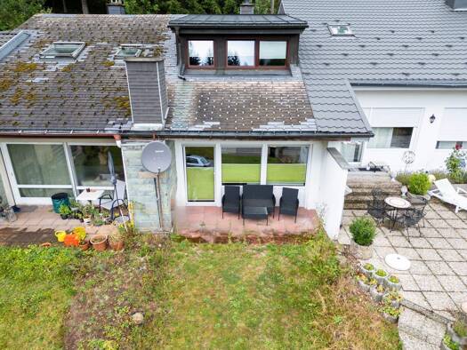 Reihenmittelhaus zum Kauf 135.000 € 3 Zimmer 81,4 m² 212 m² Grundstück Schönwald im Schwarzwald 78141