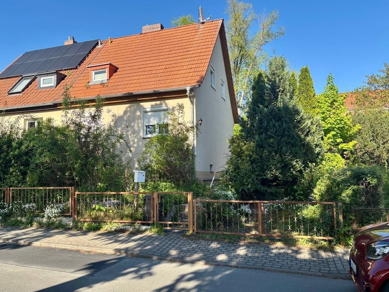 Immobilie in Weimar - In bester Wohnlage von Weimar - Diese Immobilie wird im ANGEBOTSVERFAHREN verkauft----- - Bild 1