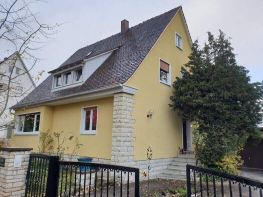 Mehrfamilienhaus zum Kauf 650.000 € 8 Zimmer 175 m² 600 m² Grundstück Schwabach 91126