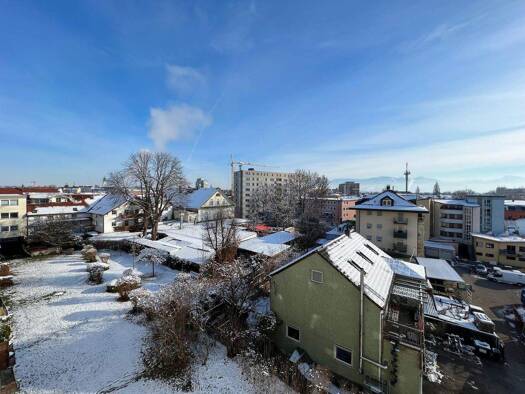 Wohnung zur Miete 910 € 2 Zimmer 52,6 m² 4. Geschoss frei ab sofort Innenstadt Rosenheim 83022