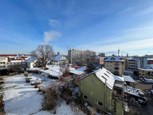 Wohnung zur Miete 910 € 2 Zimmer 52,6 m² 4. Geschoss frei ab sofort Innenstadt Rosenheim 83022