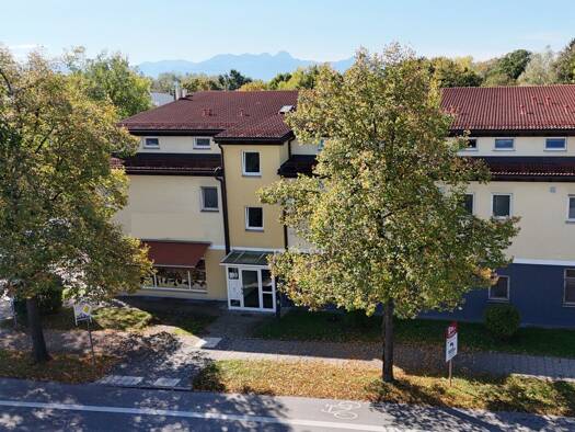 Wohnung zur Miete 1.000 € 2 Zimmer 61,2 m² 1. Geschoss West Rosenheim 83024