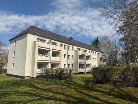 Wohnung zum Kauf 57.000 € 2 Zimmer 55,7 m² 2. Geschoss Nestlerstraße 1 Reichenbrand Reichenbrand 09117