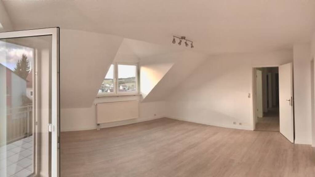 Maisonette zur Miete 1.025 € 4 Zimmer 95 m² Geschoss -1/2 frei ab 01.06.2026 Hambach Dittelbrunn 97456