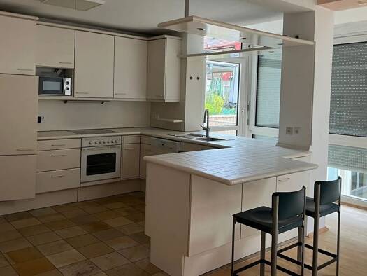 Maisonette zur Miete 1.250 € 3 Zimmer 110 m² 3. Geschoss frei ab sofort Altstadt Würzburg 97070